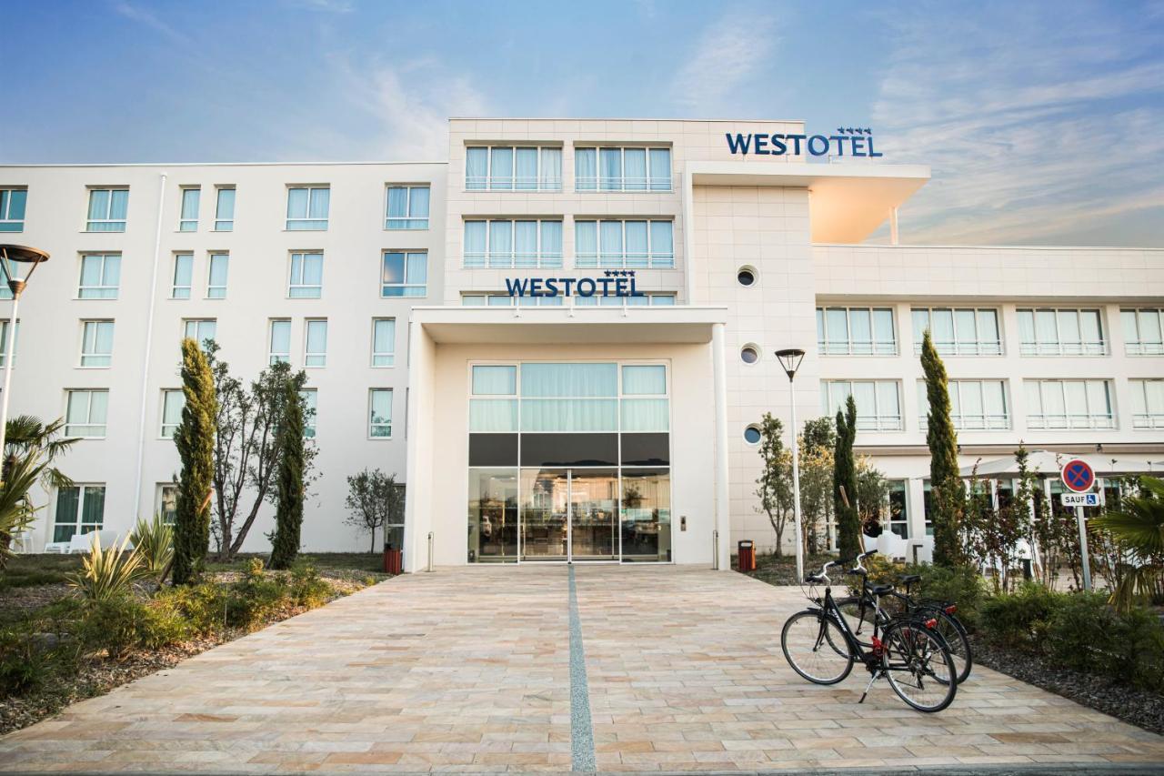 Westotel Tours Val De Loire La Ville-aux-Dames Eksteriør bilde